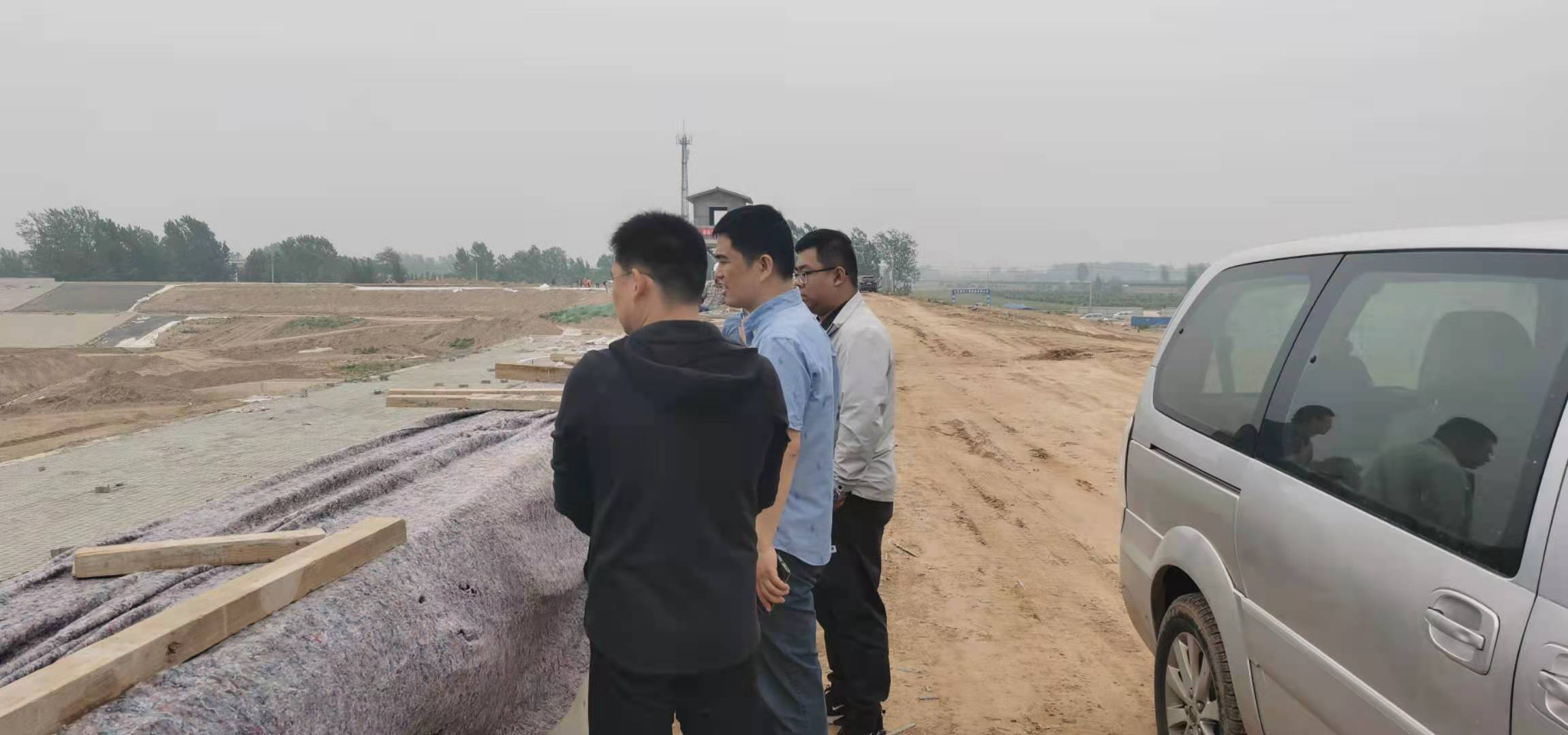 省四进工作组一行到魏楼水库工程进行调研